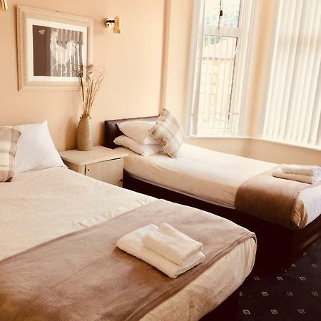 Trevelyan Hotel Ilford Luaran gambar
