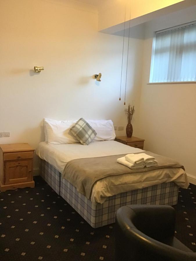 Trevelyan Hotel Ilford Luaran gambar