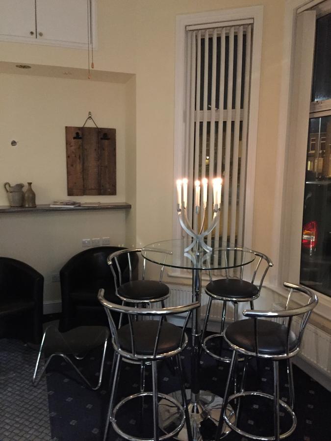 Trevelyan Hotel Ilford Luaran gambar