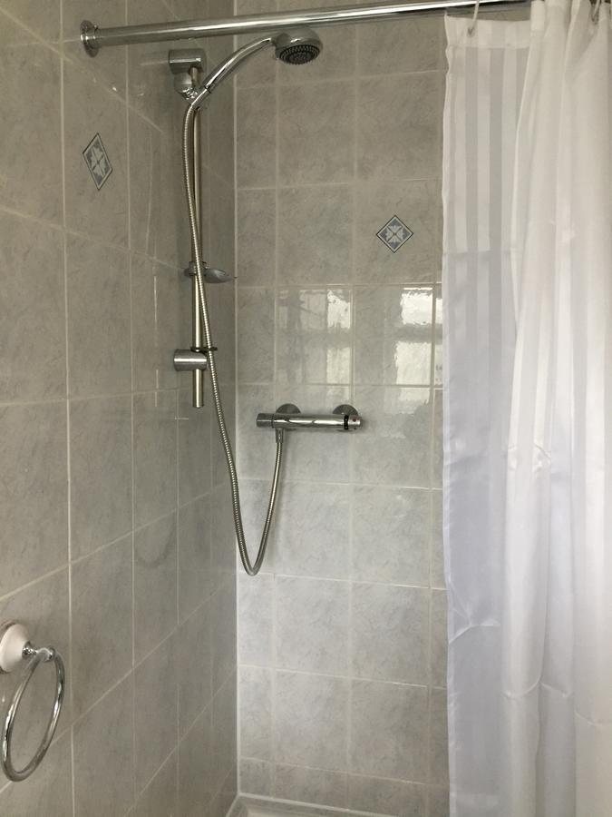Trevelyan Hotel Ilford Luaran gambar